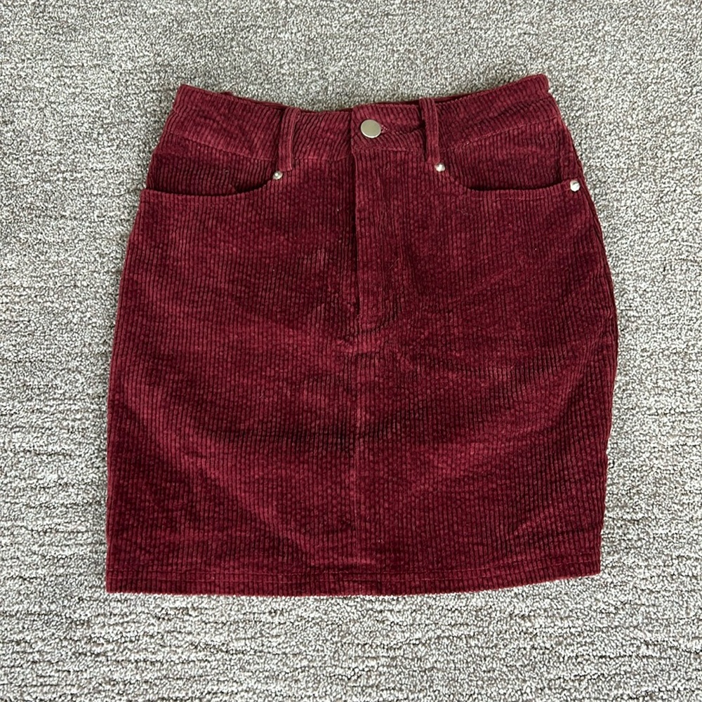 Red Velvet mini skirt, XS, Just Quella